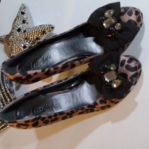 Candie's Satin Leopard High Heels,Size 9. Very Classy Heels.